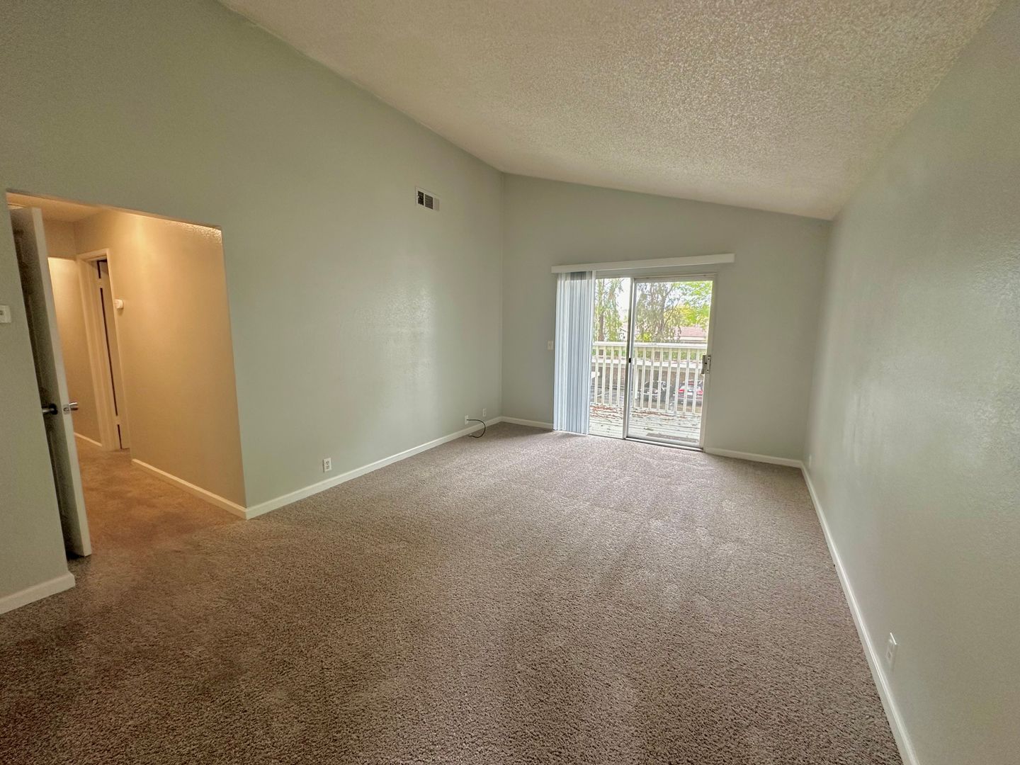 2800 Dover Ave - Fairfield - California - 2 bed, 1 bath rental property
