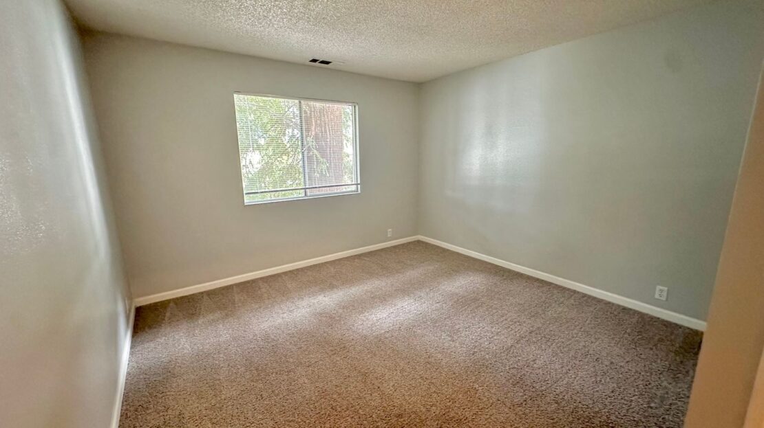 2800 Dover Ave - Fairfield - California - 2 bed, 1 bath rental property