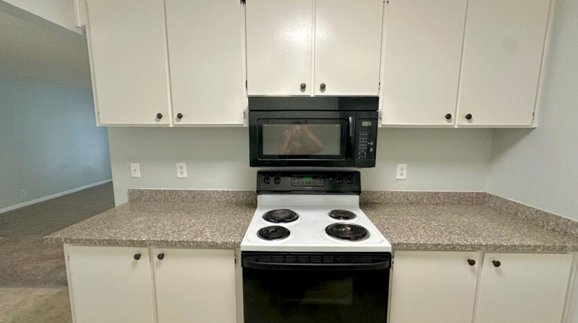 2800 Dover Ave - Fairfield - California - 1 bed, 1 bath rental property