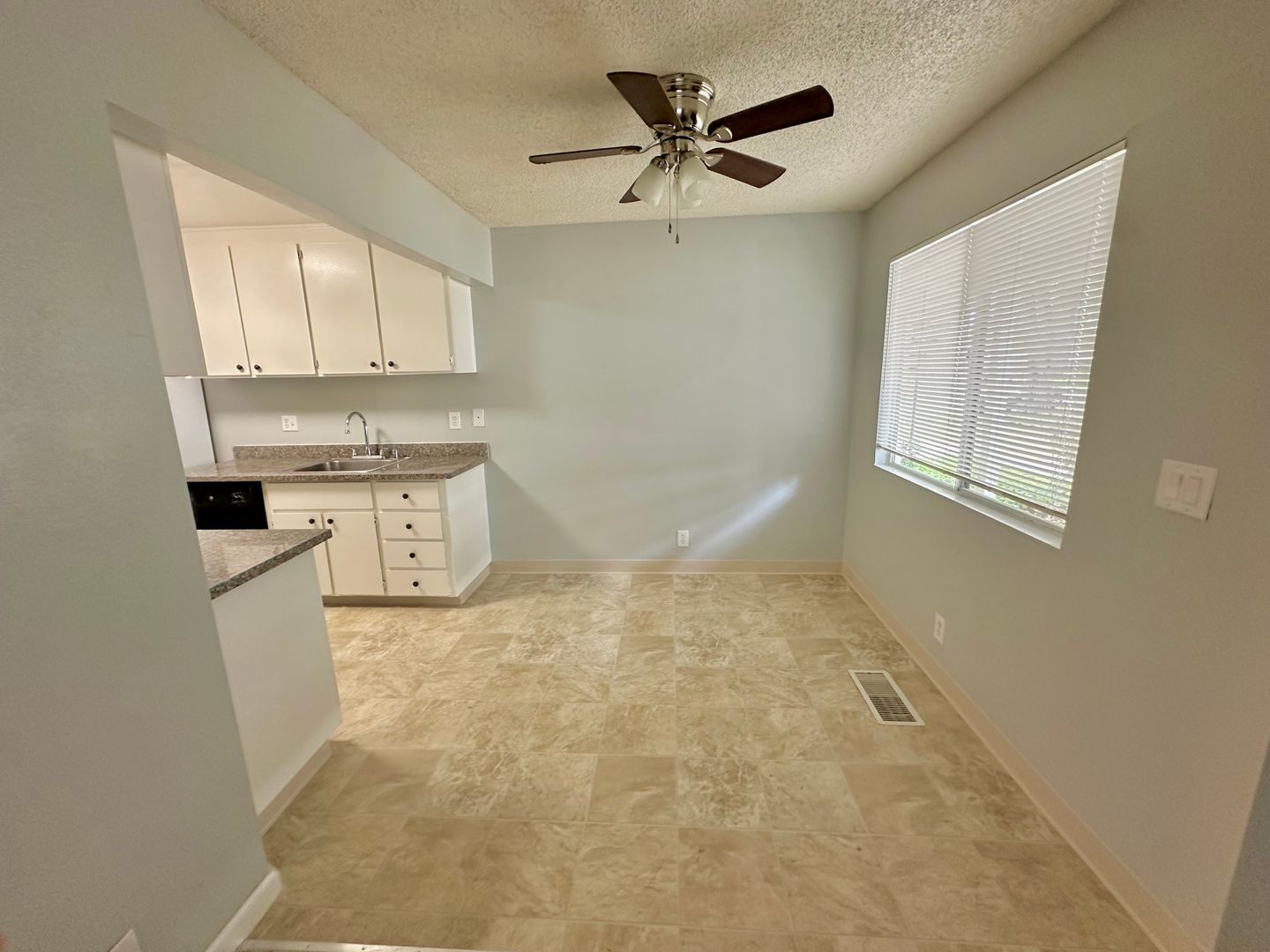 2800 Dover Ave - Fairfield - California - 1 bed, 1 bath rental property