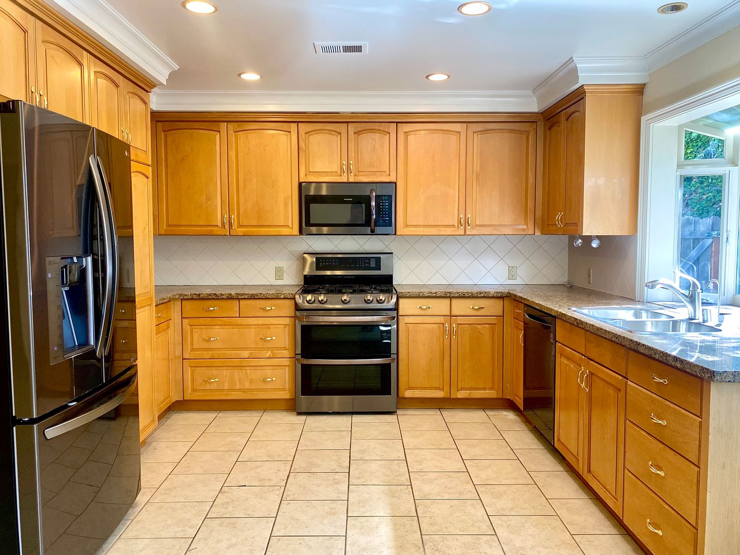 2833 Cedar Wood Pl - Thousand Oaks - California - 3 bed, 2 bath rental property