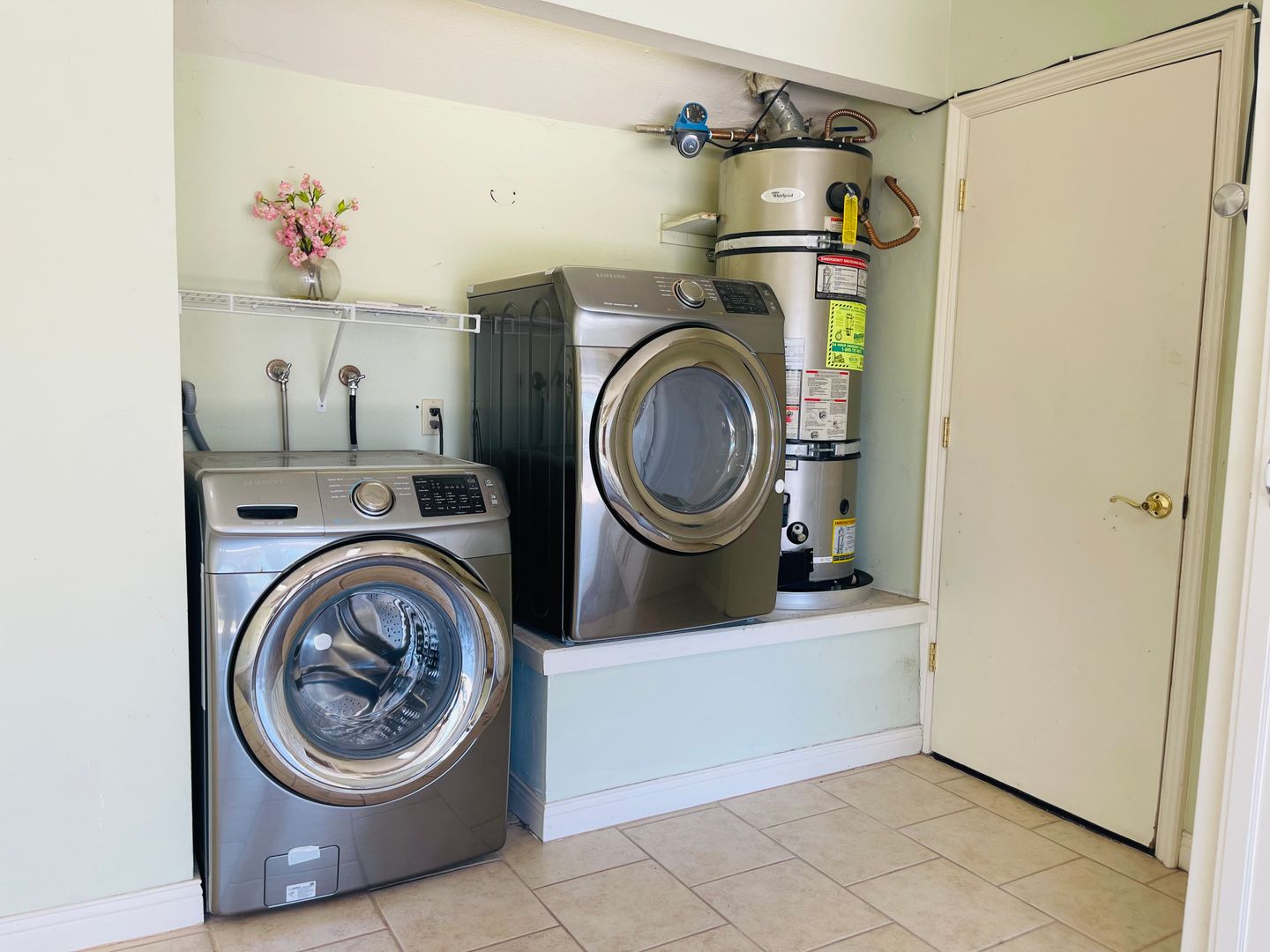 2833 Cedar Wood Pl - Thousand Oaks - California - 3 bed, 2 bath rental property