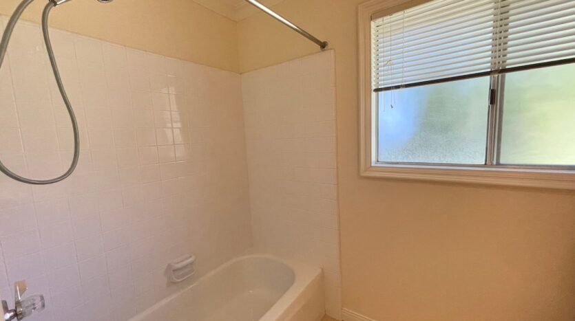 2833 Cedar Wood Pl - Thousand Oaks - California - 3 bed, 2 bath rental property