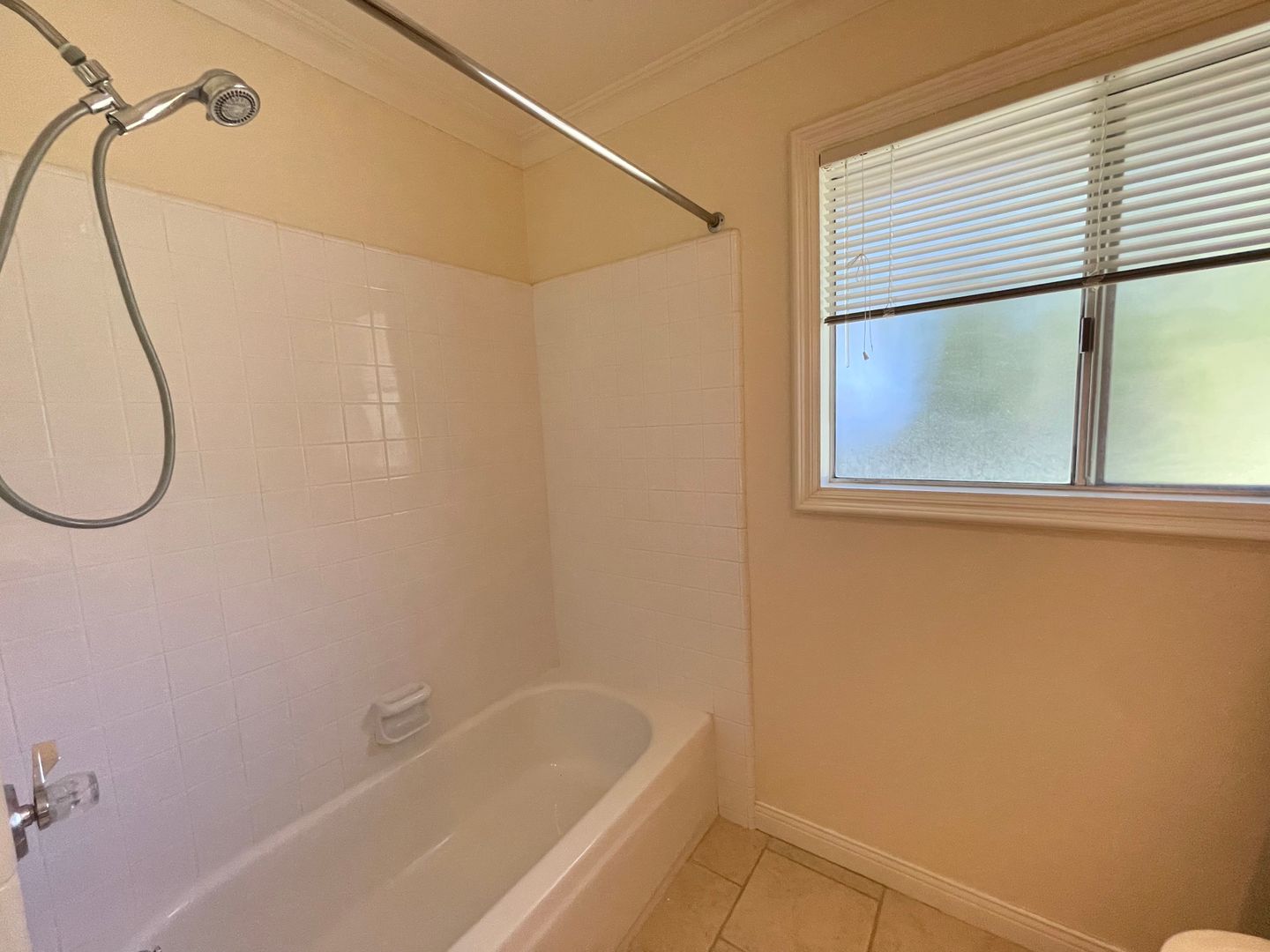 2833 Cedar Wood Pl - Thousand Oaks - California - 3 bed, 2 bath rental property
