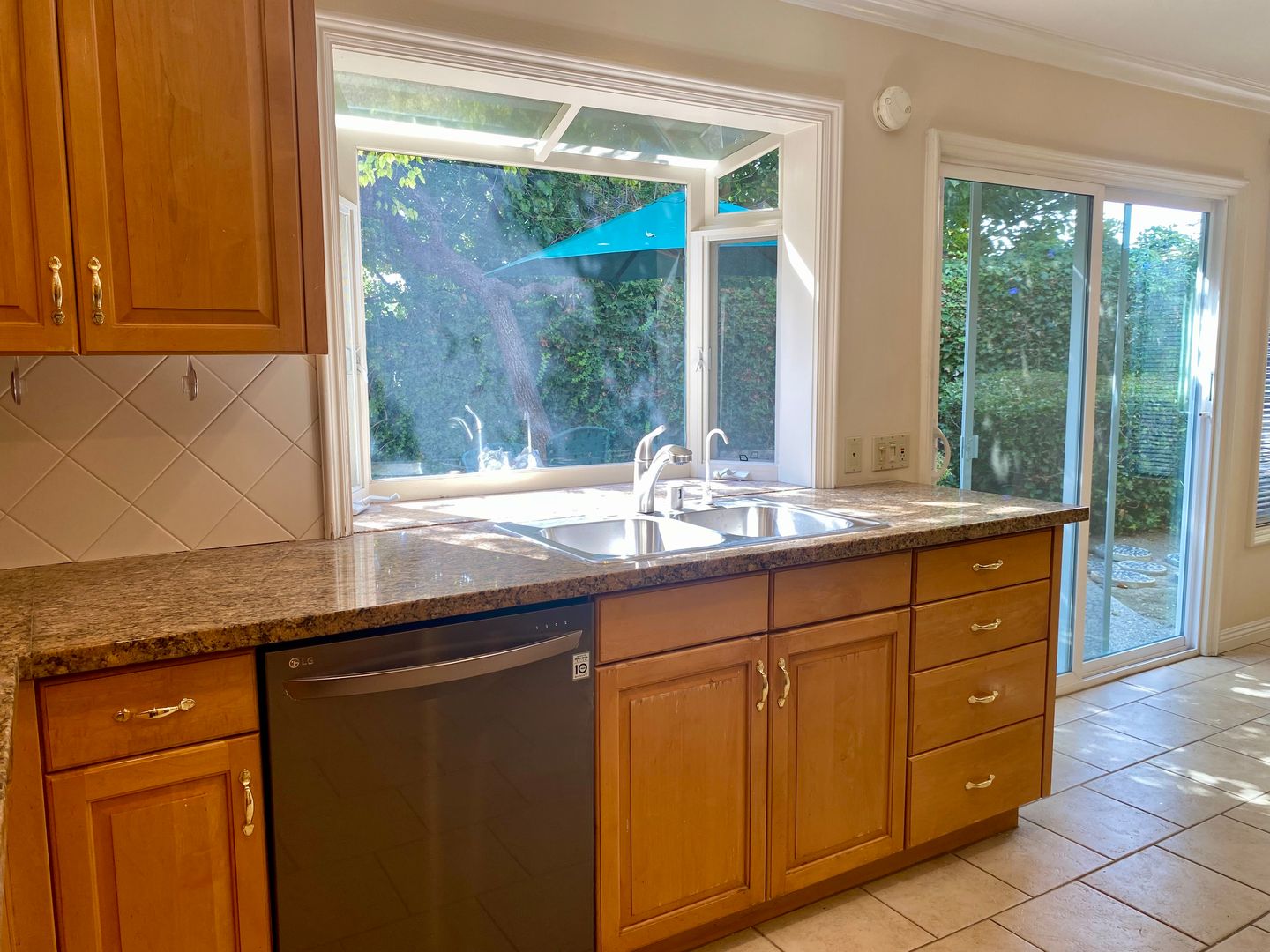 2833 Cedar Wood Pl - Thousand Oaks - California - 3 bed, 2 bath rental property