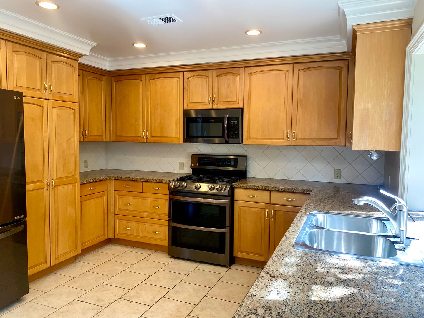 2833 Cedar Wood Pl - Thousand Oaks - California - 3 bed, 2 bath rental property