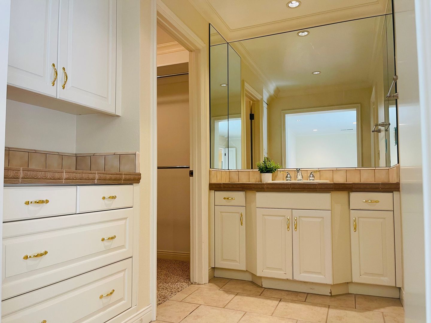 2833 Cedar Wood Pl - Thousand Oaks - California - 3 bed, 2 bath rental property