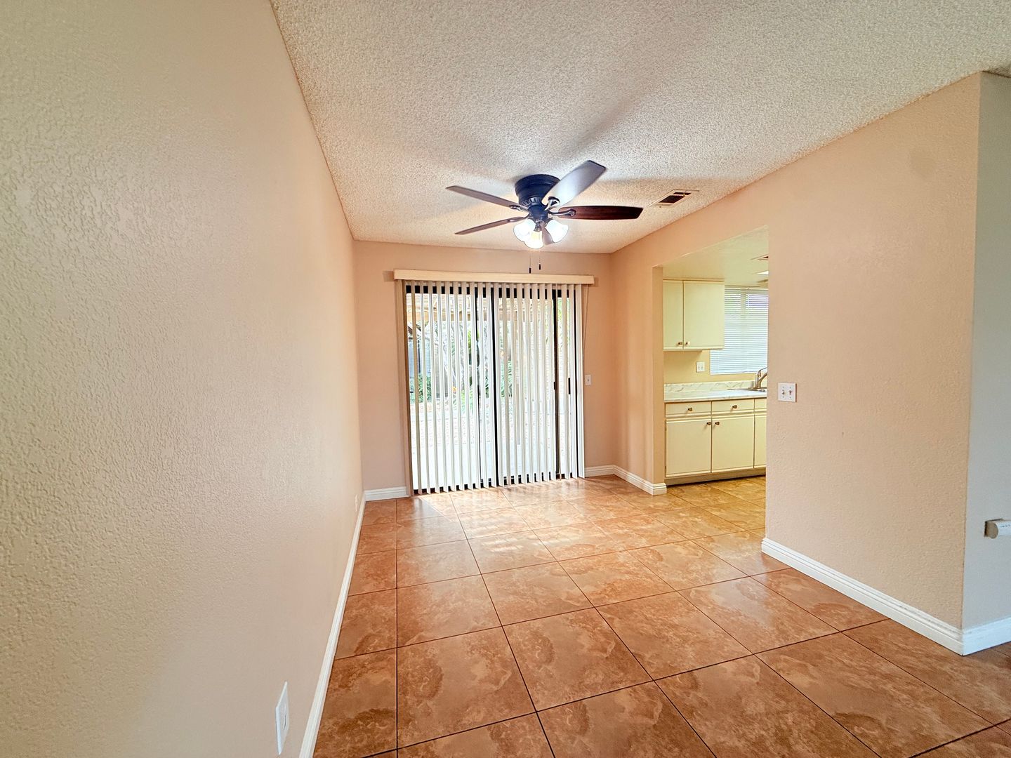 28421 Avenida La Paz - 01 - Cathedral City - California - 3 bed, 2 bath rental property