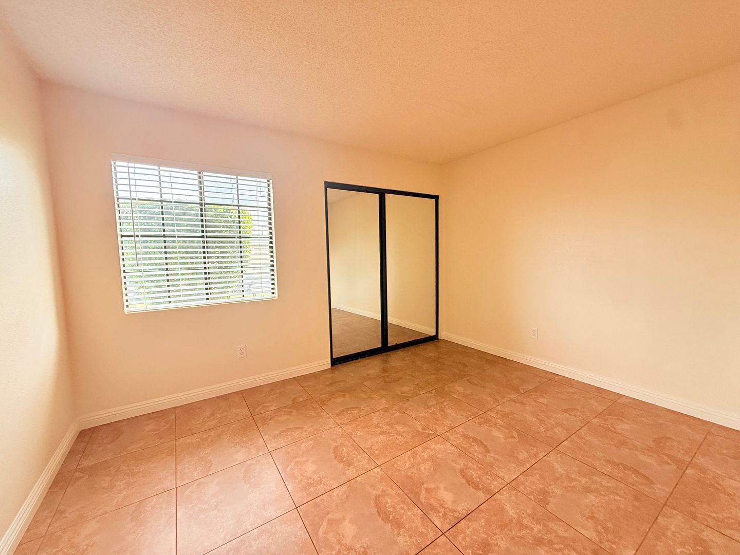 28421 Avenida La Paz - 01 - Cathedral City - California - 3 bed, 2 bath rental property