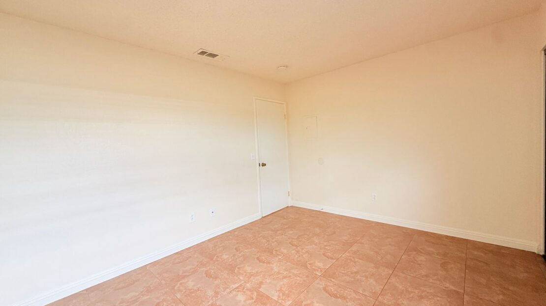 28421 Avenida La Paz - 01 - Cathedral City - California - 3 bed, 2 bath rental property