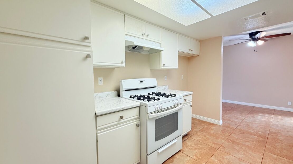 28421 Avenida La Paz - 01 - Cathedral City - California - 3 bed, 2 bath rental property