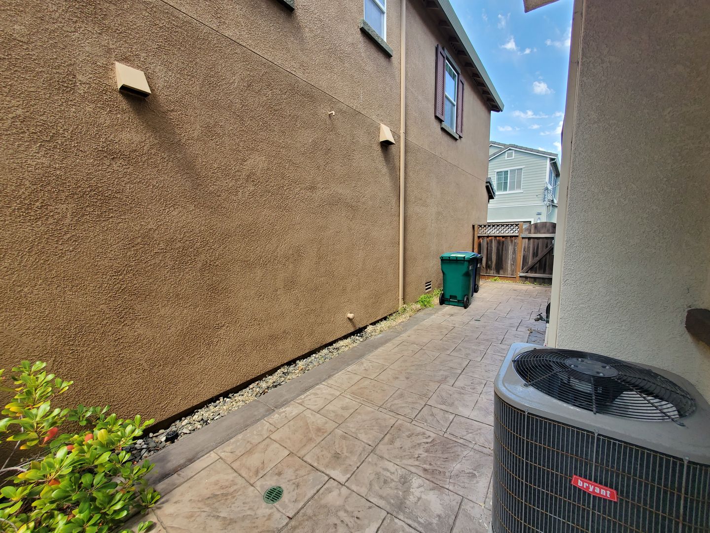 28563 Starboard Ln - Hayward - California - 3 bed, 2.5 bath rental property