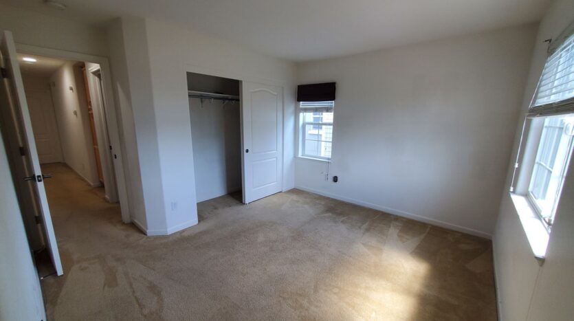 28563 Starboard Ln - Hayward - California - 3 bed, 2.5 bath rental property