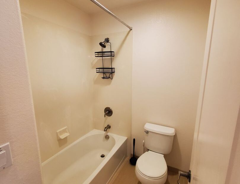 28563 Starboard Ln - Hayward - California - 3 bed, 2.5 bath rental property