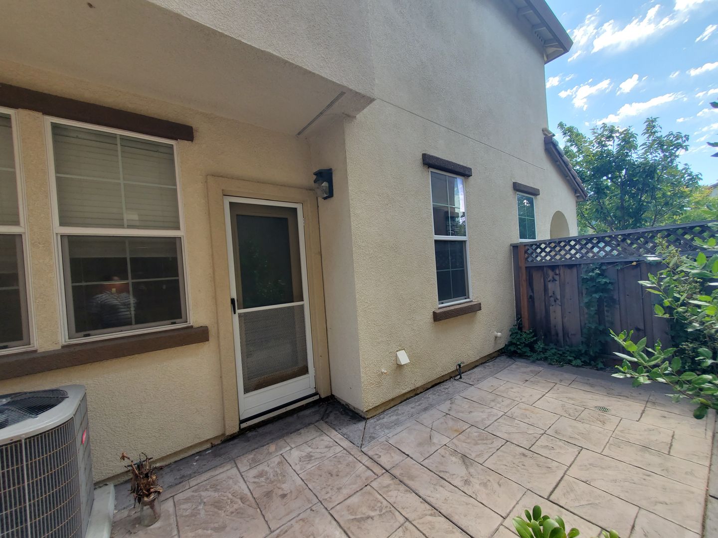 28563 Starboard Ln - Hayward - California - 3 bed, 2.5 bath rental property