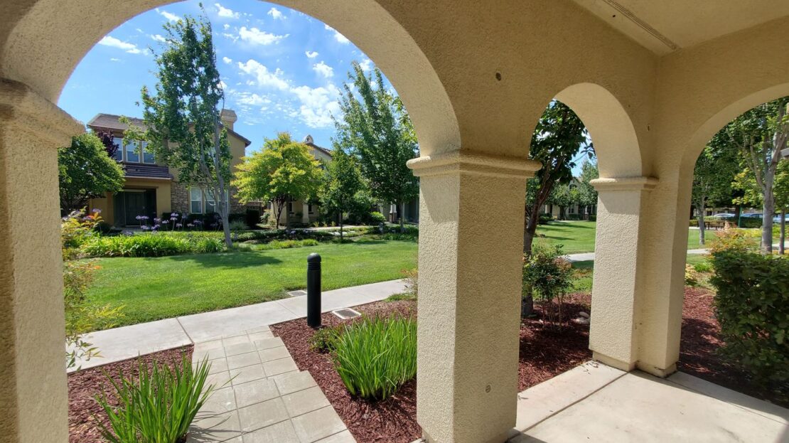 28563 Starboard Ln - Hayward - California - 3 bed, 2.5 bath rental property