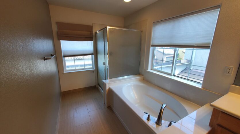 28563 Starboard Ln - Hayward - California - 3 bed, 2.5 bath rental property