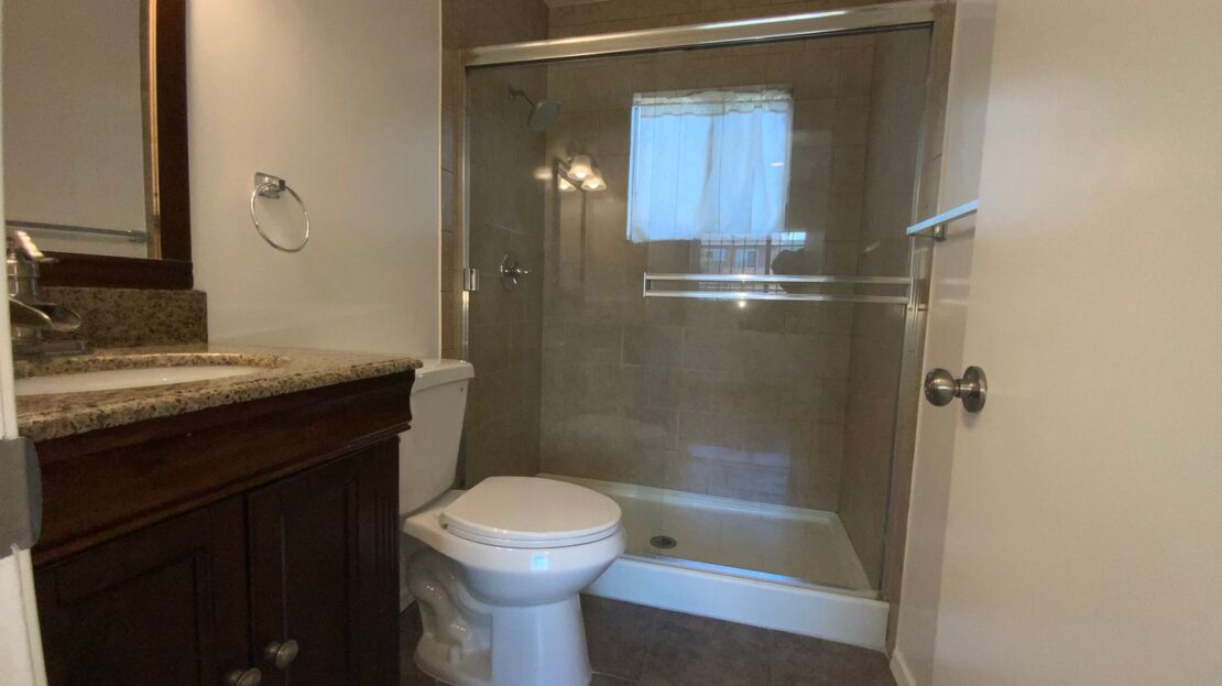 2863 & 2863 1/2 Coolidge Ave  - Los Angeles - California - 1 bath rental property