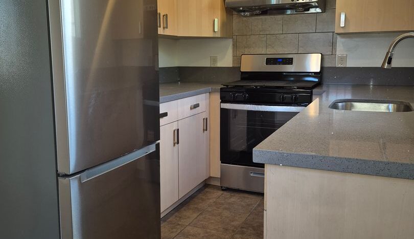 2863 & 2863 1/2 Coolidge Ave  - Los Angeles - California - 1 bath rental property