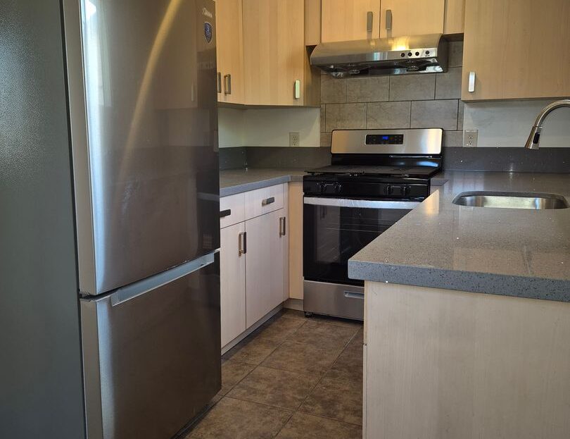 2863 & 2863 1/2 Coolidge Ave  - Los Angeles - California - 1 bath rental property