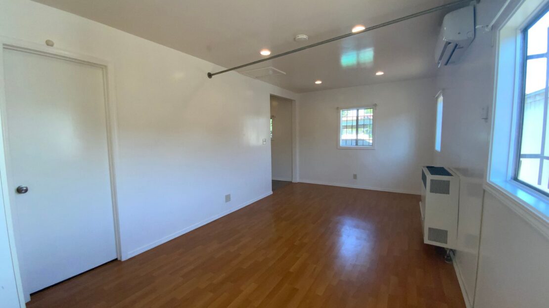 2863 Coolidge Ave   1/2 - Los Angeles - California - 1 bath rental property