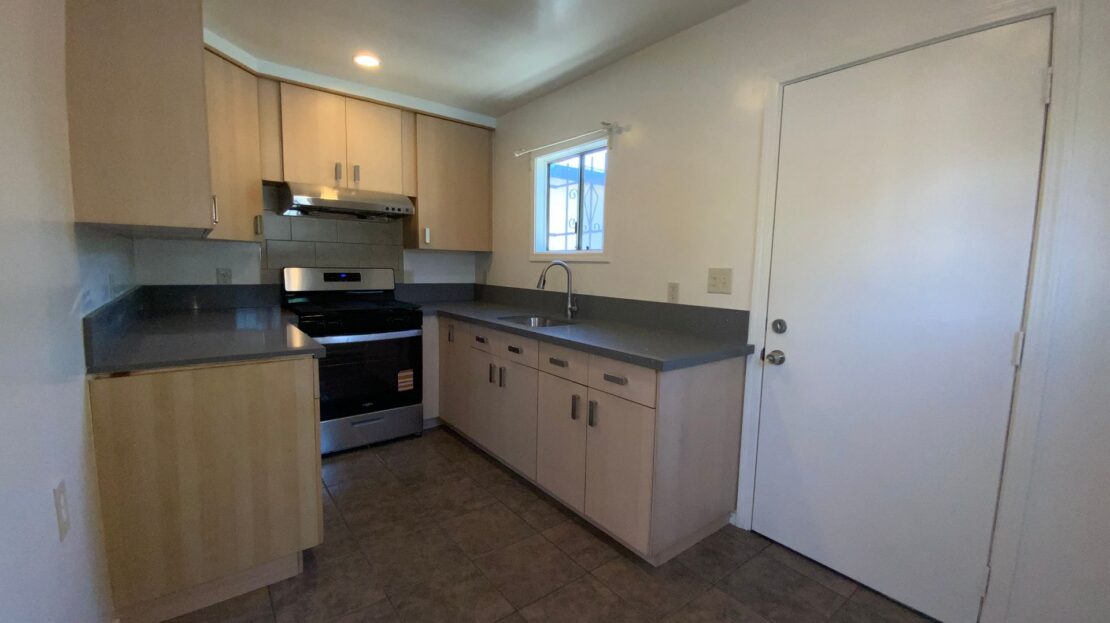 2863 Coolidge Ave   1/2 - Los Angeles - California - 1 bath rental property
