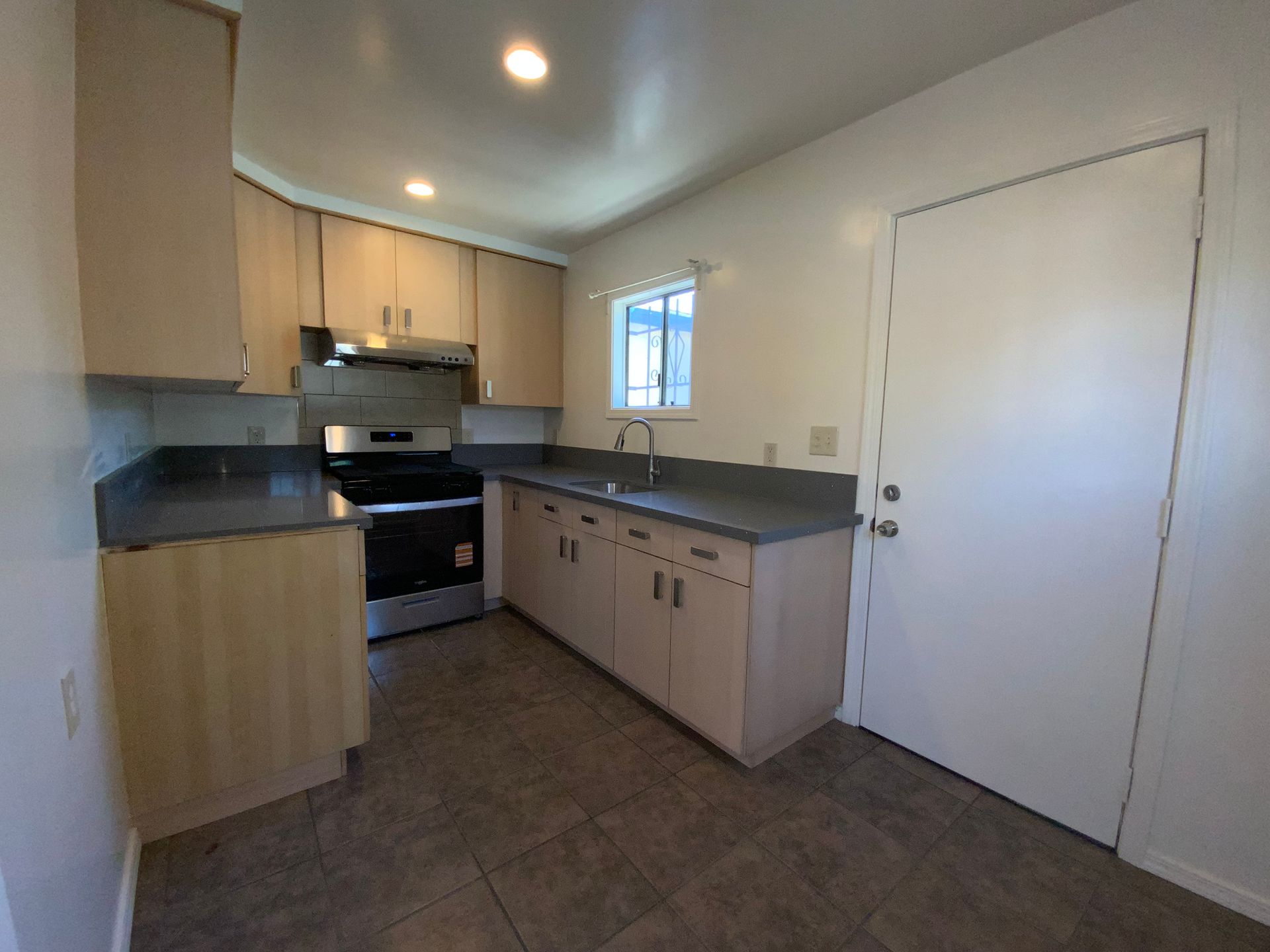 2863 Coolidge Ave   1/2 - Los Angeles - California - 1 bath rental property