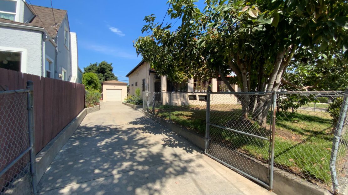 2863 Coolidge Ave   1/2 - Los Angeles - California - 1 bath rental property