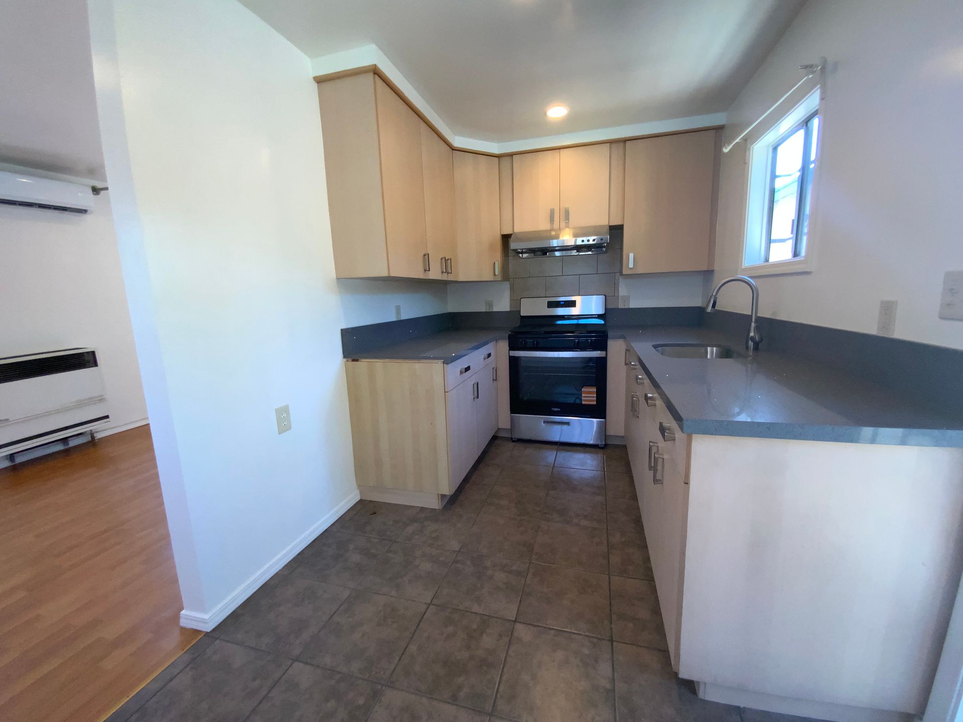 2863 Coolidge Ave   1/2 - Los Angeles - California - 1 bath rental property