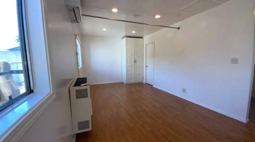 2863 Coolidge Ave   1/2 - Los Angeles - California - 1 bath rental property