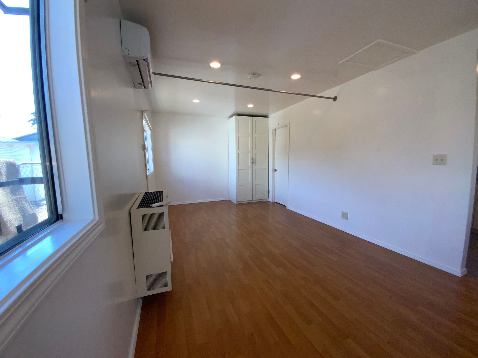 2863 Coolidge Ave   1/2 - Los Angeles - California - 1 bath rental property