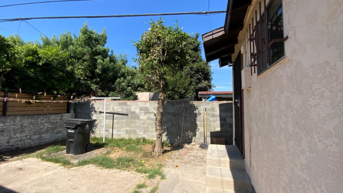 2863 Coolidge Ave   1/2 - Los Angeles - California - 1 bath rental property