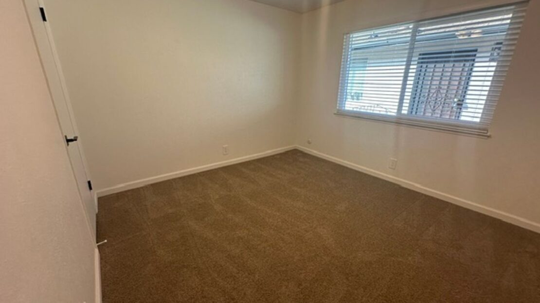 29163 Dixon Street - Hayward - California - 2 bed, 1 bath rental property
