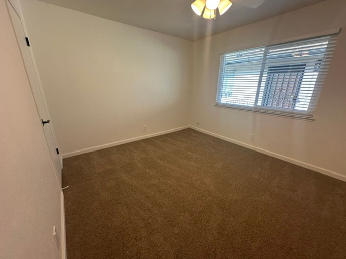 29163 Dixon Street - Hayward - California - 2 bed, 1 bath rental property