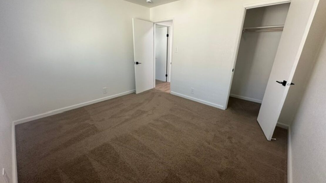 29163 Dixon Street - Hayward - California - 2 bed, 1 bath rental property