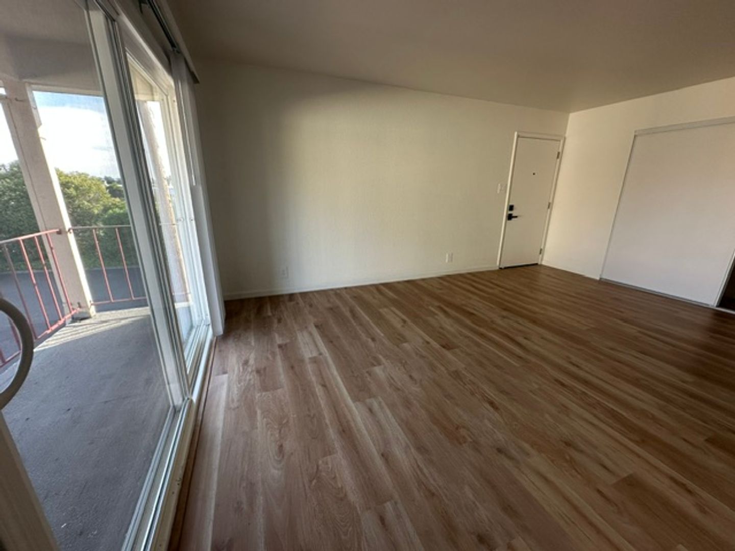 29163 Dixon Street - Hayward - California - 2 bed, 1 bath rental property