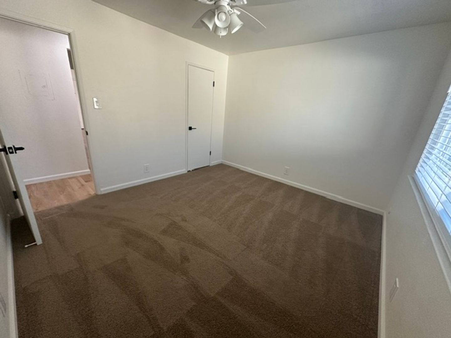 29163 Dixon Street - Hayward - California - 2 bed, 1 bath rental property