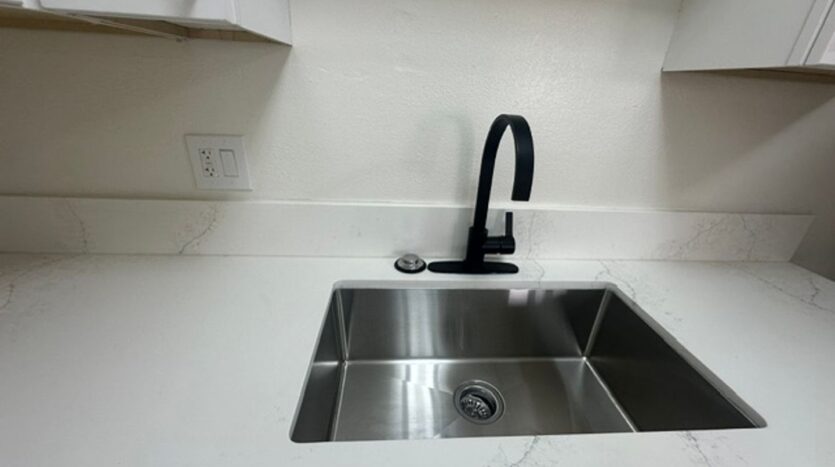 29163 Dixon Street - Hayward - California - 2 bed, 1 bath rental property