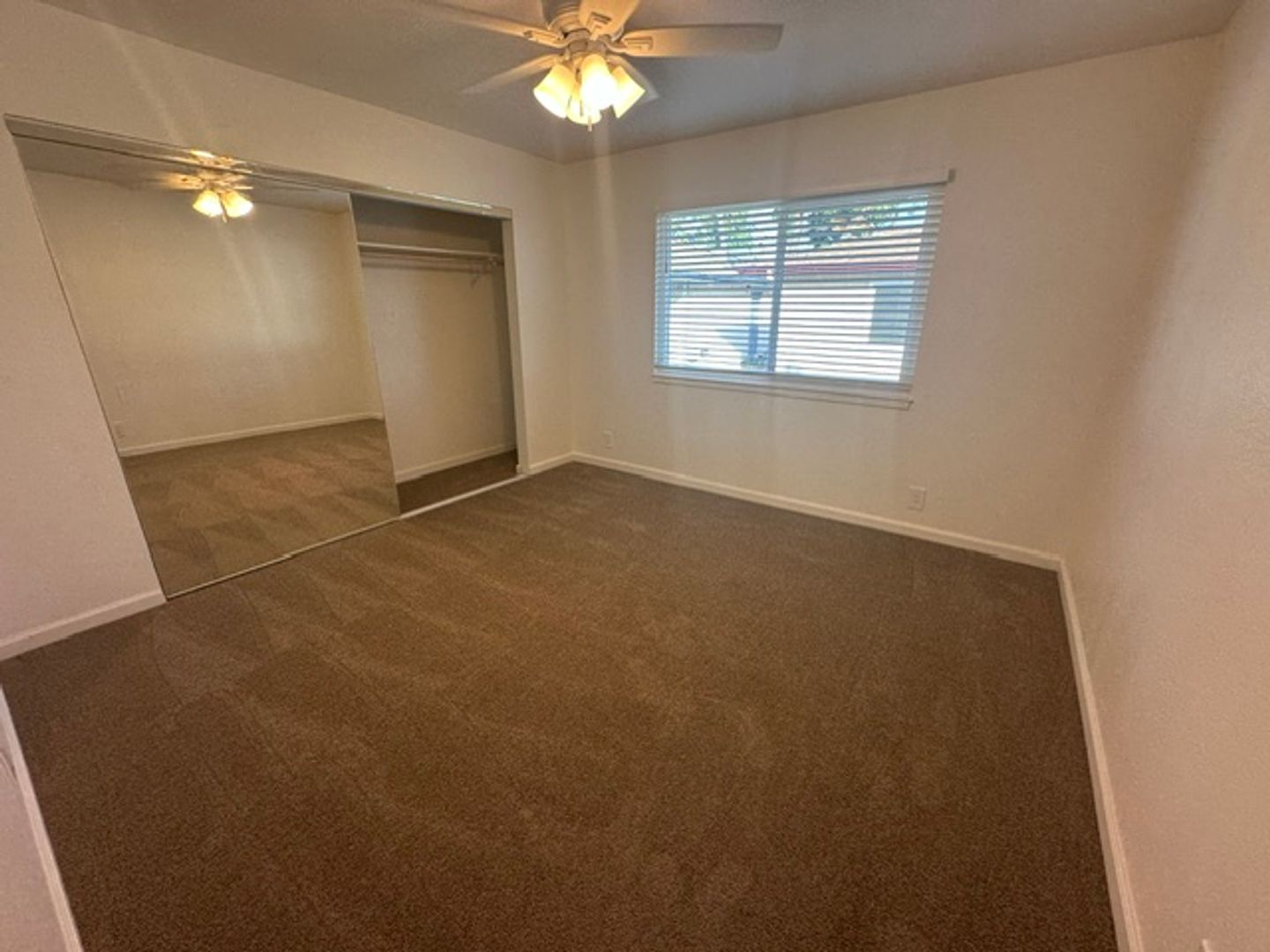 29163 Dixon Street - Hayward - California - 2 bed, 1 bath rental property