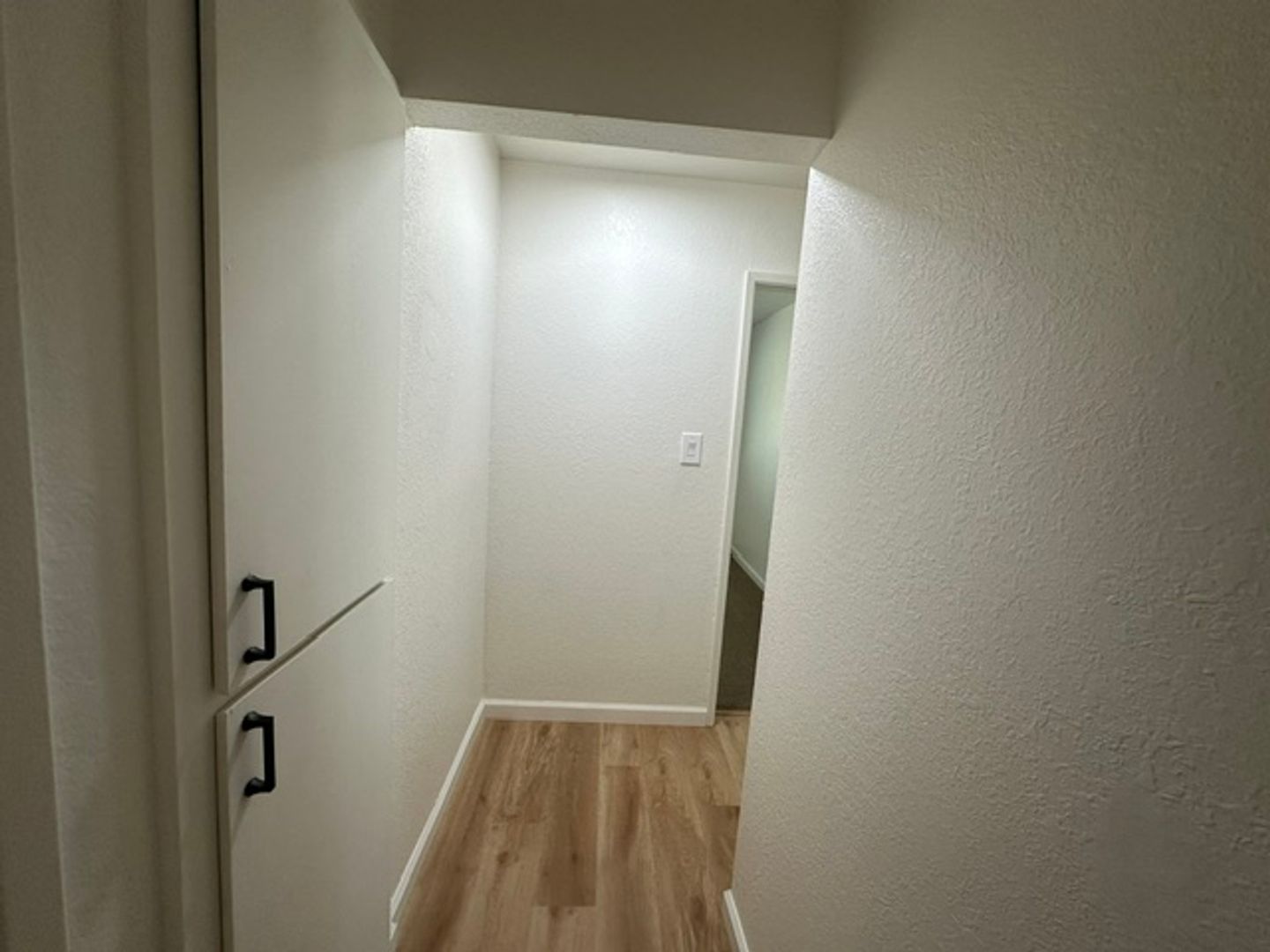 29163 Dixon Street - Hayward - California - 2 bed, 1 bath rental property