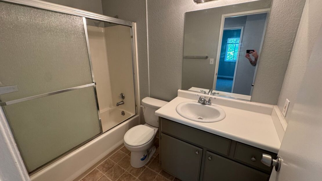 29536 Dixon St #11 - Hayward - California - 2 bed, 2 bath rental property