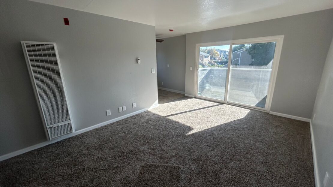 29536 Dixon St #4 - Hayward - California - 2 bed, 2 bath rental property