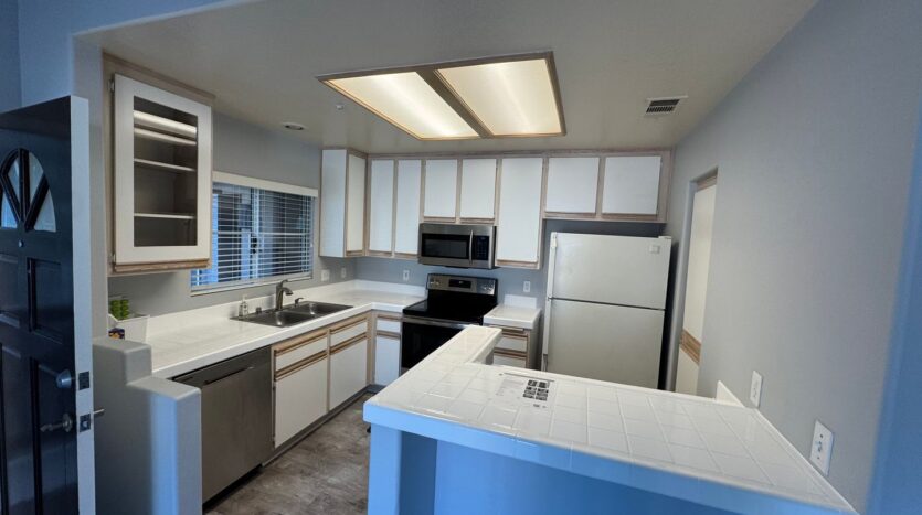 2960 Champion Way #707 - Tustin - California - 1 bed, 1 bath rental property