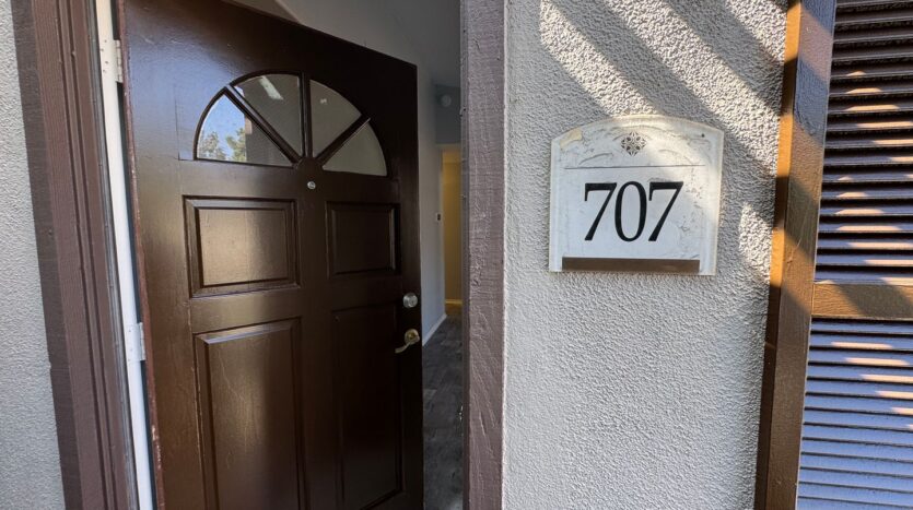2960 Champion Way #707 - Tustin - California - 1 bed, 1 bath rental property