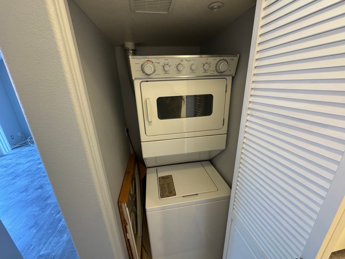 2960 Champion Way #707 - Tustin - California - 1 bed, 1 bath rental property