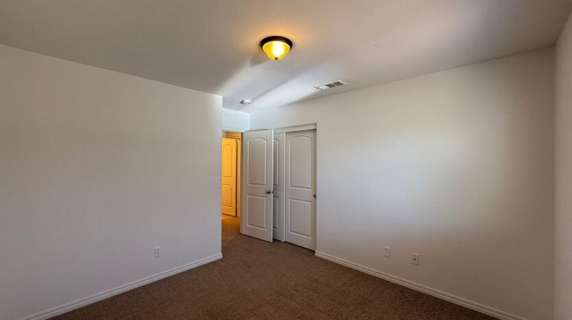 3014 Perdot Ave - Rosamond - California - 5 bed, 3 bath rental property