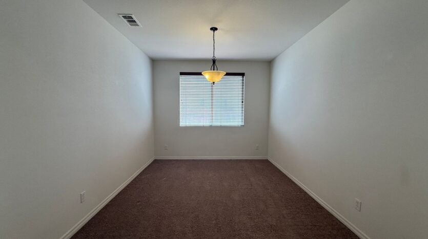 3014 Perdot Ave - Rosamond - California - 5 bed, 3 bath rental property