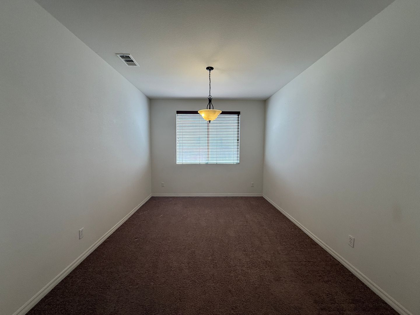  3014 Perdot Ave - Rosamond - California - 5 bed, 3 bath rental property