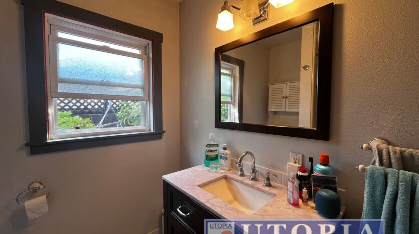302 California Ave - Santa Cruz - California - 2 bed, 1 bath rental property