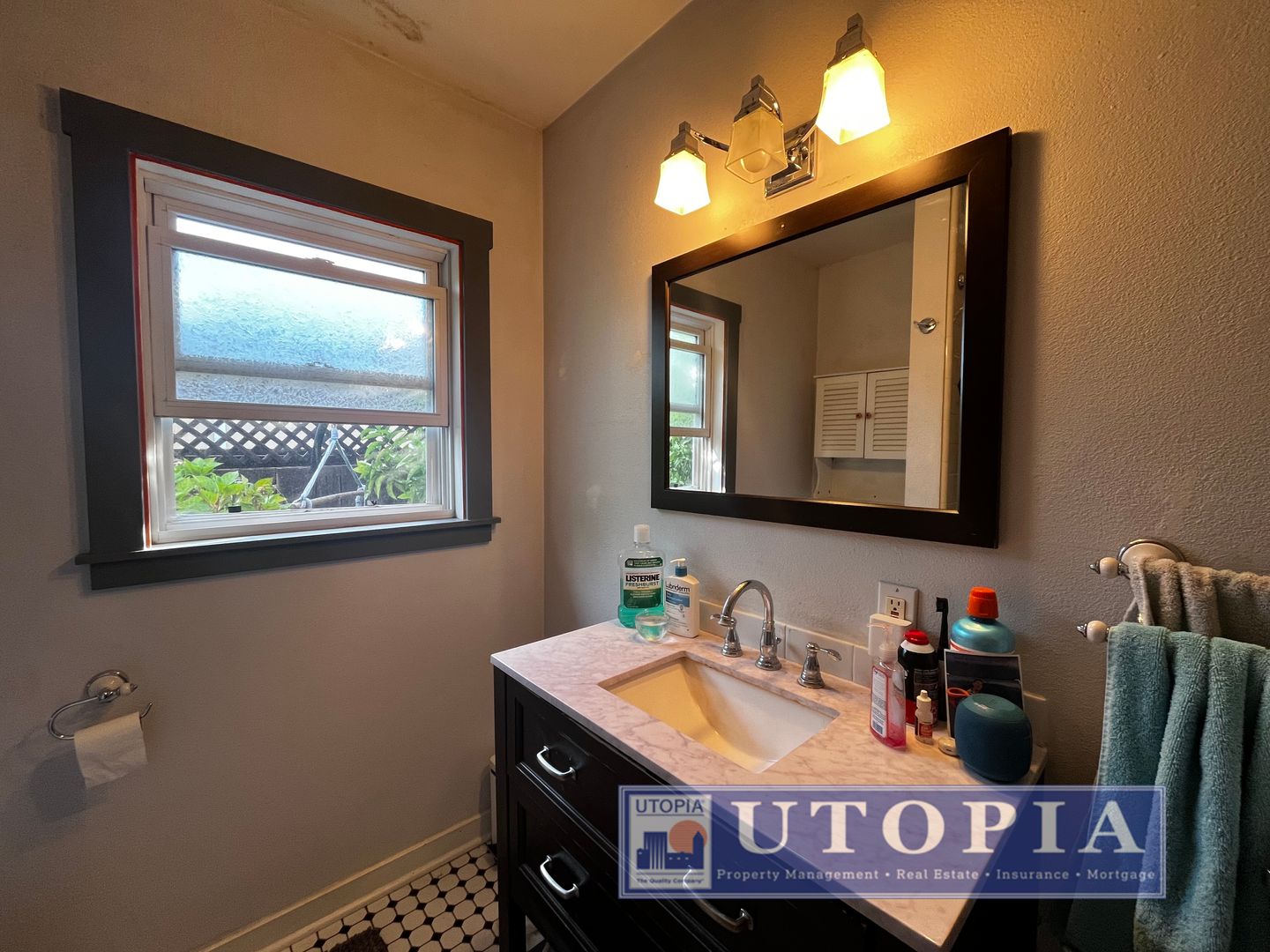 302 California Ave - Santa Cruz - California - 2 bed, 1 bath rental property